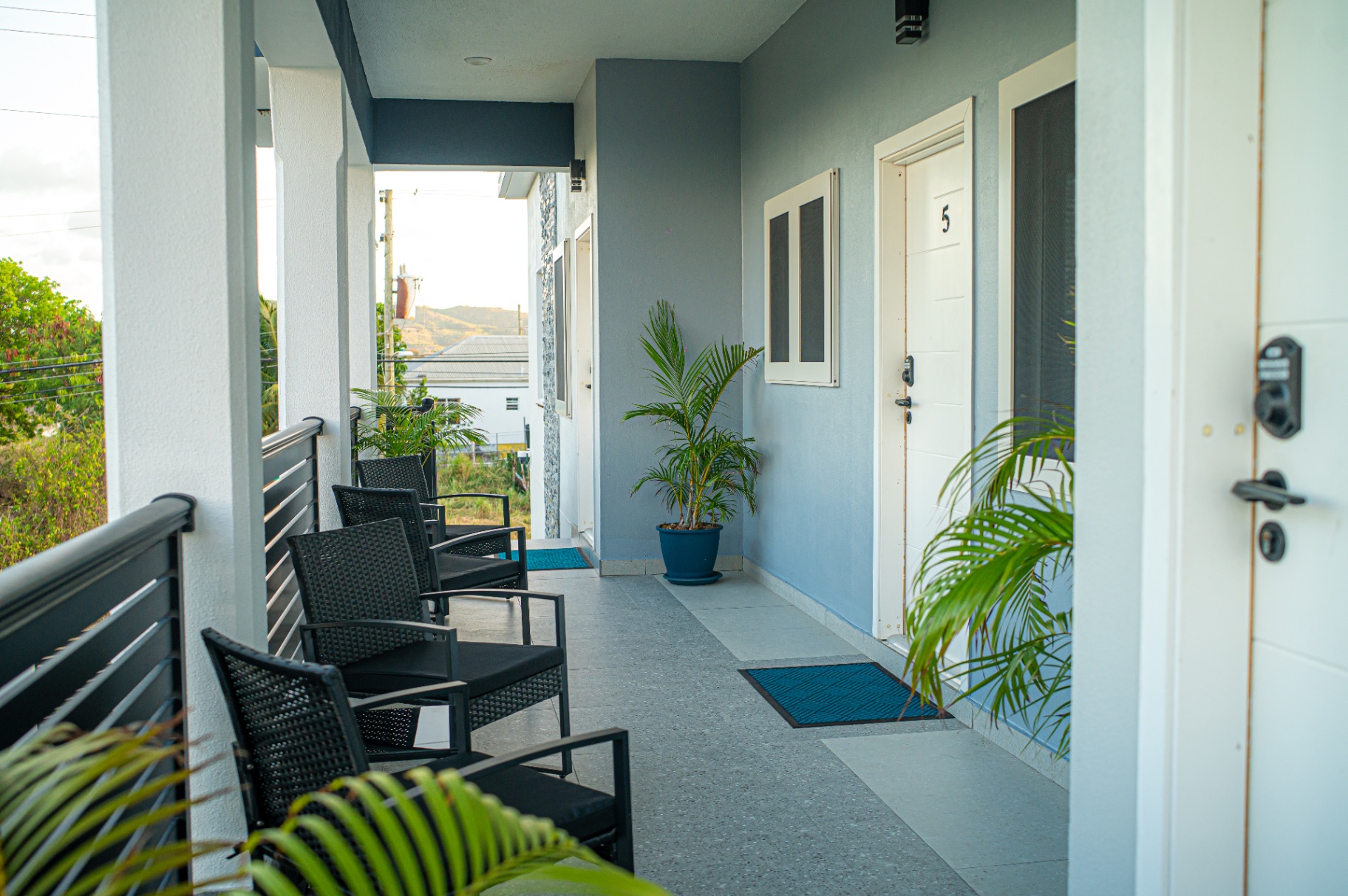 Apartment 4